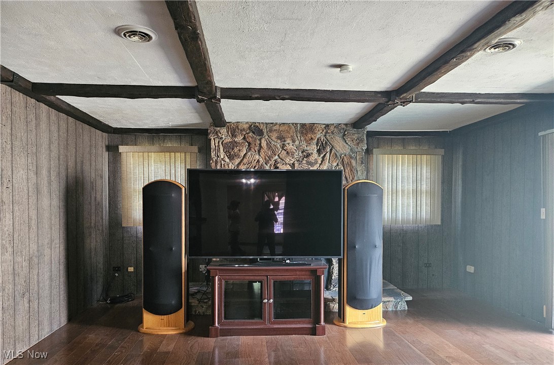 Hitchcock Woods - Residential