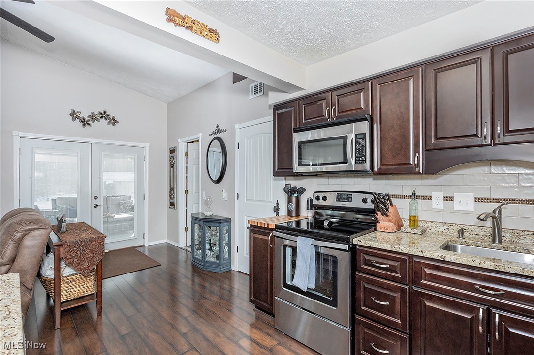 Aurora Acres - Residential