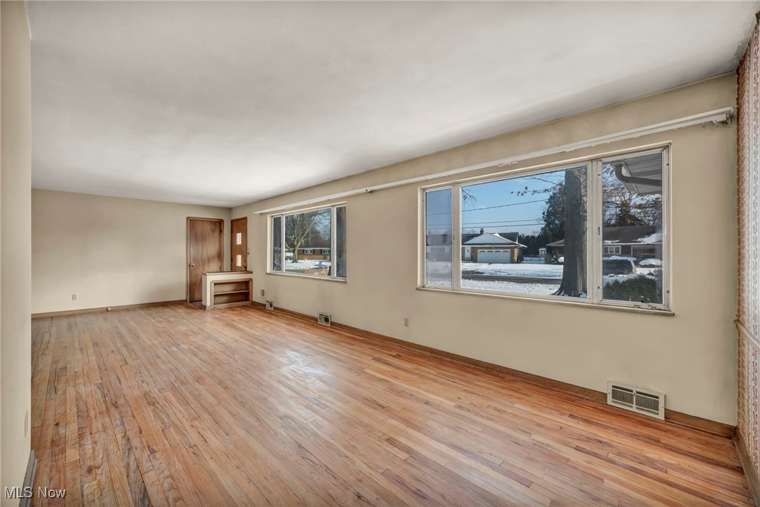 21832 Cottonwood Drive