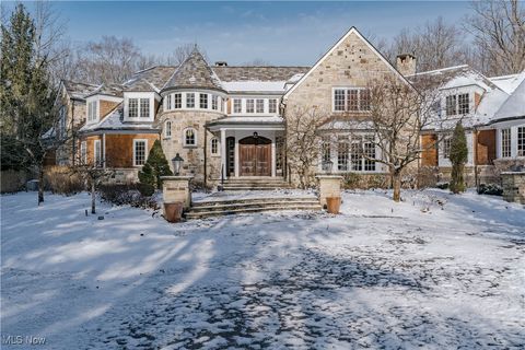 7955 Gray Eagle Chase Gates Mills OH 44040