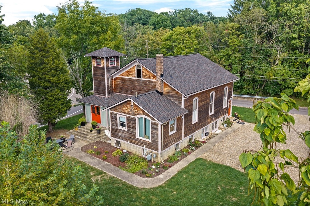 252 E Comet Road