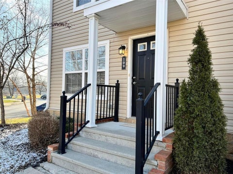 109 Gifford Road,  OH 43235