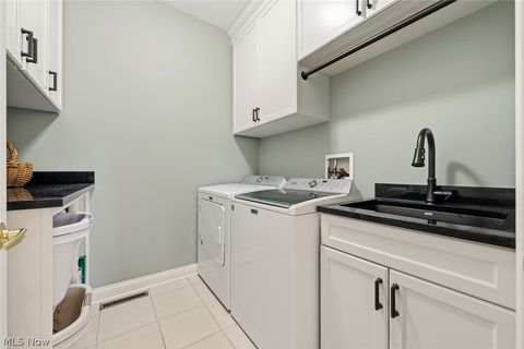 Tiny photo for 652 Treeside Lane, Avon Lake, OH 44012 (MLS # 5189140)