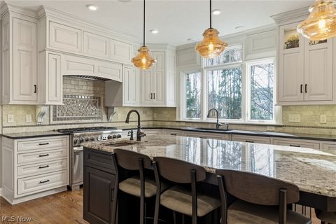 Tiny photo for 652 Treeside Lane, Avon Lake, OH 44012 (MLS # 5189140)