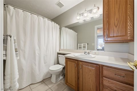 Tiny photo for 652 Treeside Lane, Avon Lake, OH 44012 (MLS # 5189140)