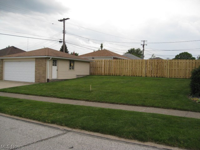Norris Ave 02 - Residential