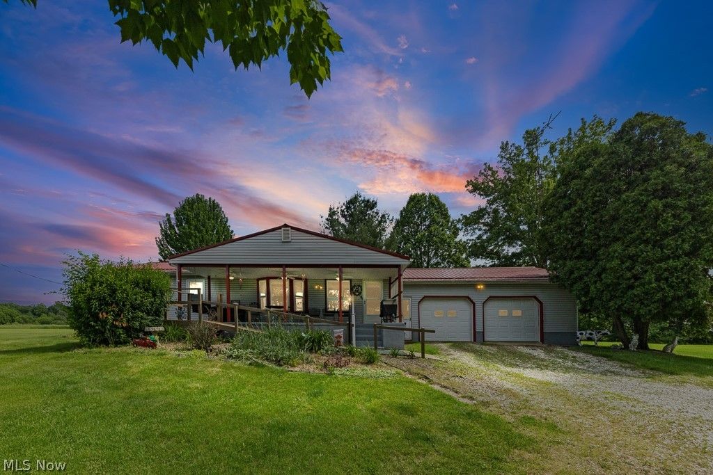 Photo of 2088 Antigua Road SW, Carrollton, OH 44615 (MLS # 5217429)