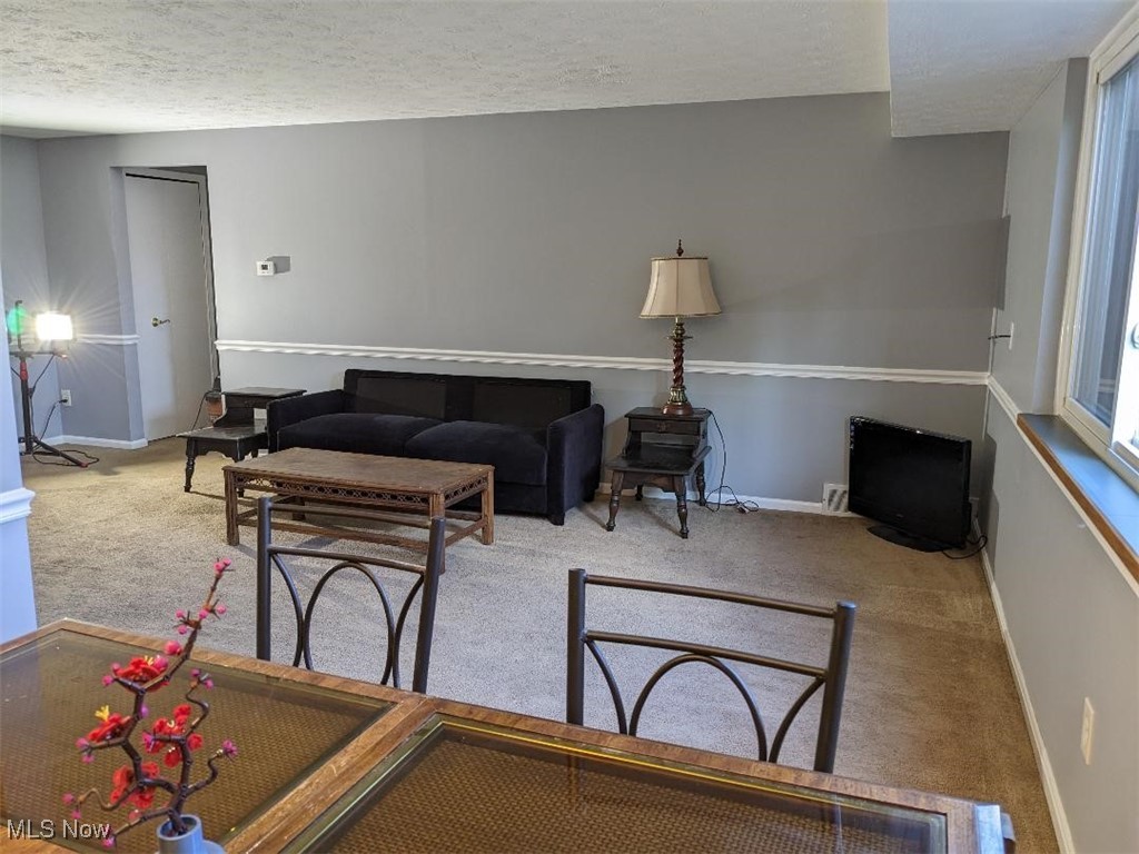 Inner Circle Condo - Residential