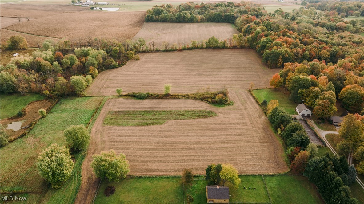 Beechwood Avenue, Paris, Ohio image 2