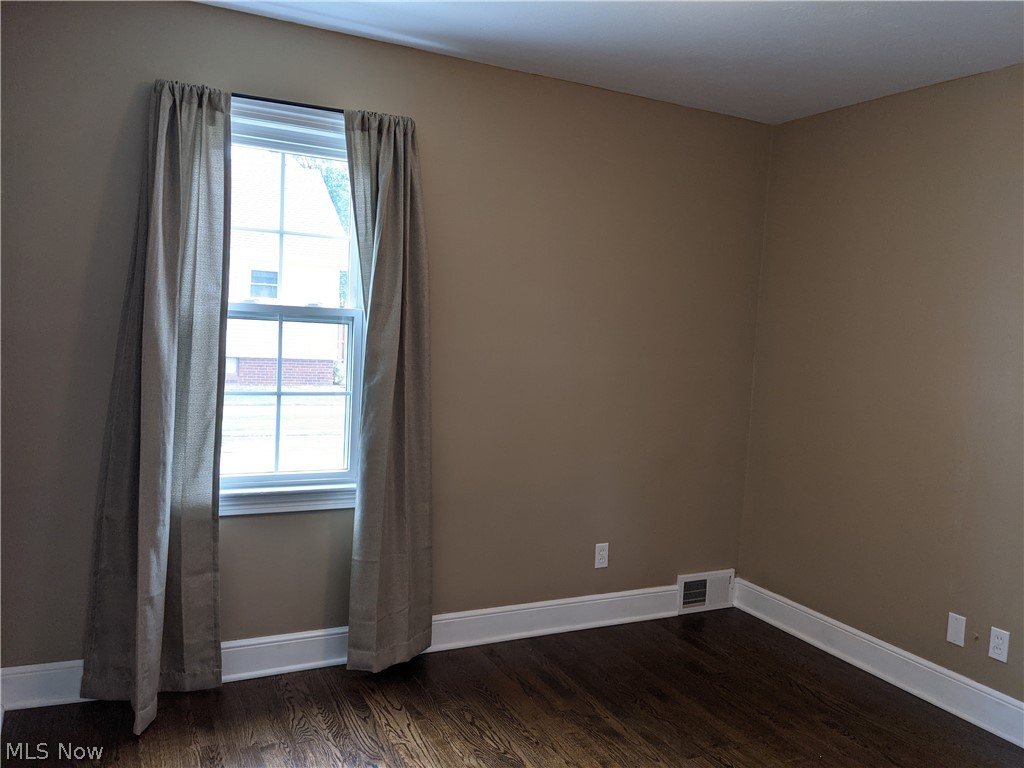 Tuxedo Gardens Allotment - Residential