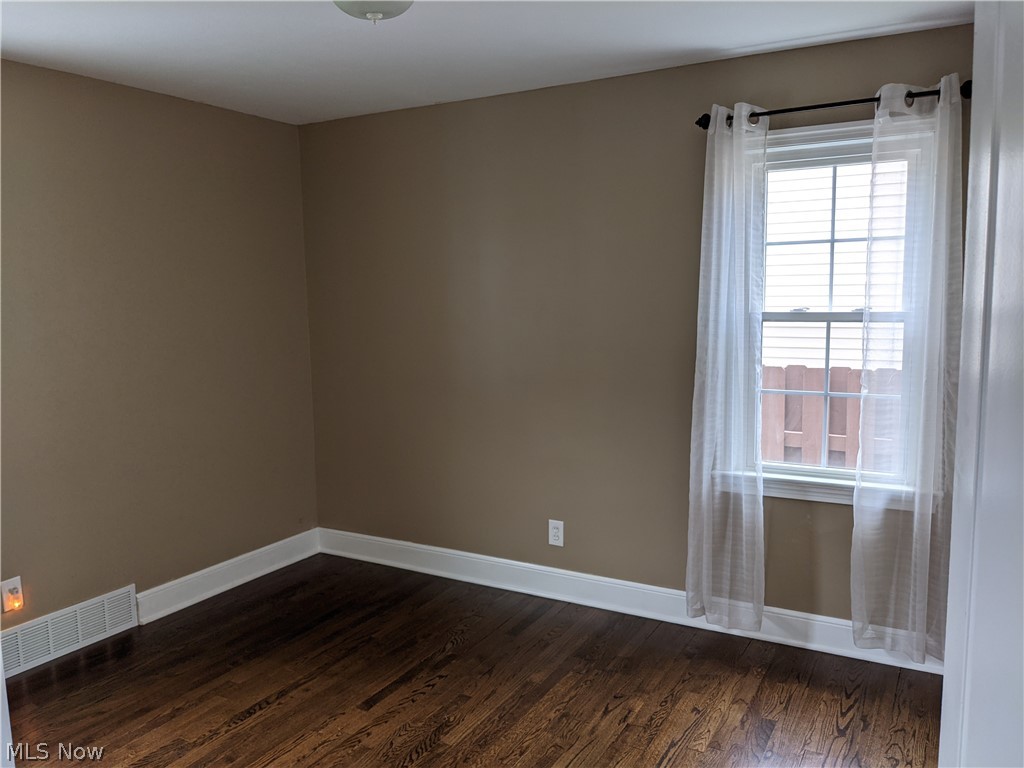 Tuxedo Gardens Allotment - Residential