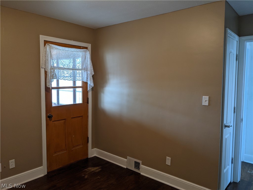 Tuxedo Gardens Allotment - Residential