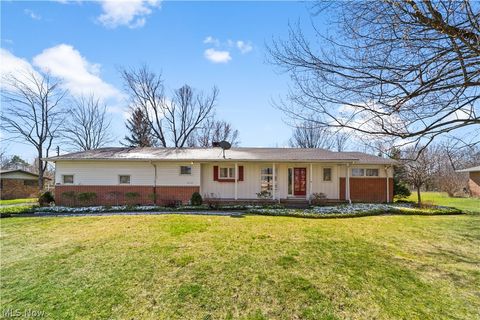 35110 Dixon Road, Willoughby Hills, OH 44094 - #: 5023002