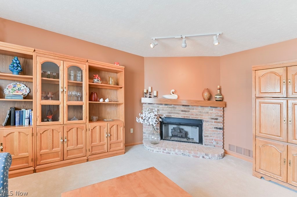 Chesapeake Cove Condo - Residential