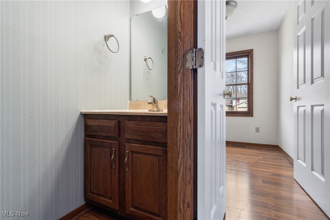 2880 Daisybrook Street, North Canton, Ohio image 14