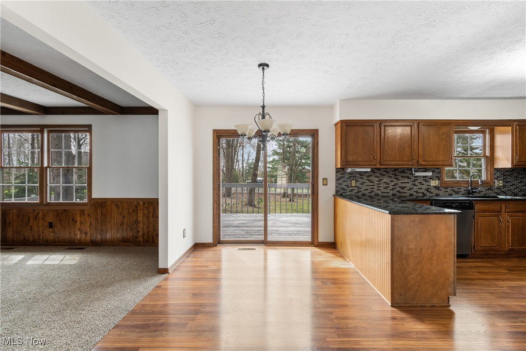 2880 Daisybrook Street, North Canton, Ohio image 6
