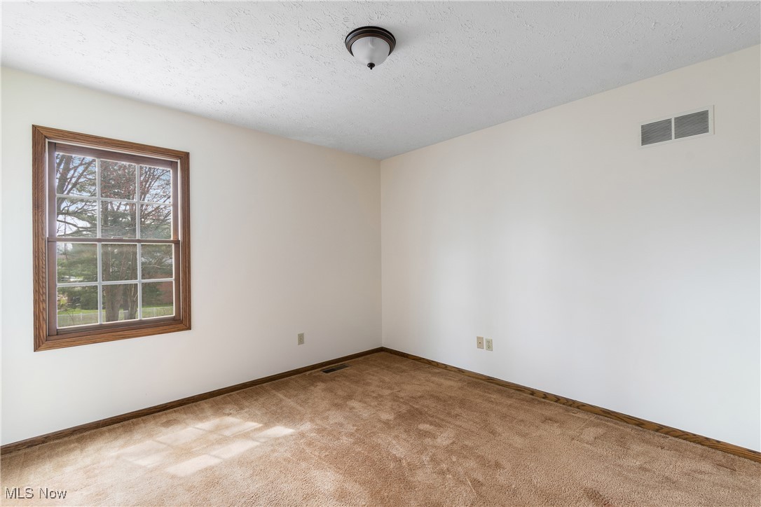2880 Daisybrook Street, North Canton, Ohio image 26