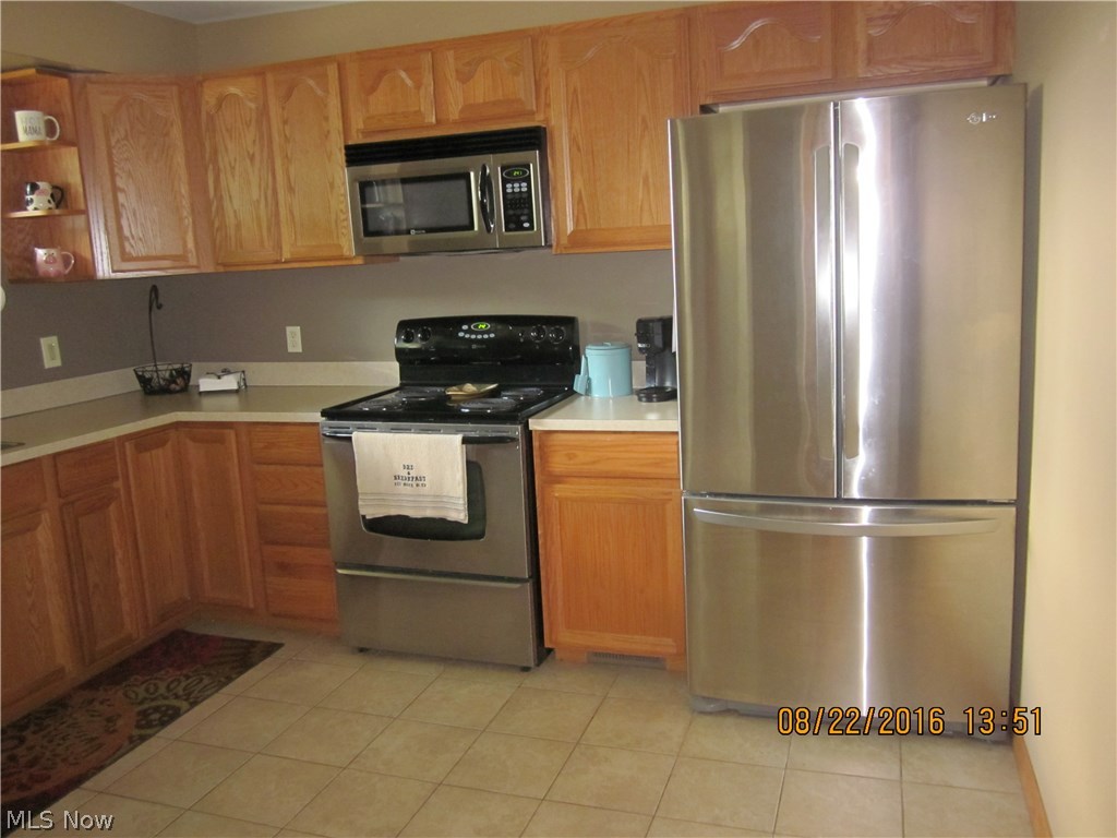 Brunswick Hills 01 - Residential