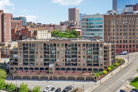Photo for 1444 W 10th Street 608