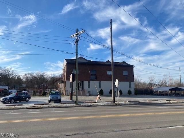 Wickcliffe - Commercial Sale