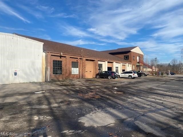 Wickcliffe - Commercial Sale