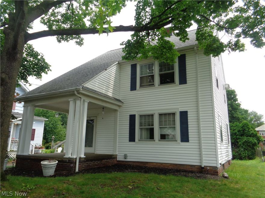 This home is close to everything from downtown to highway access and the Pro Football Hall of Fame. Large two story home with eat in kitchen and formal dining room. This home has a half bath on the first floor and full bath on the second.