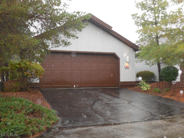 Pinewood Condo - Residential