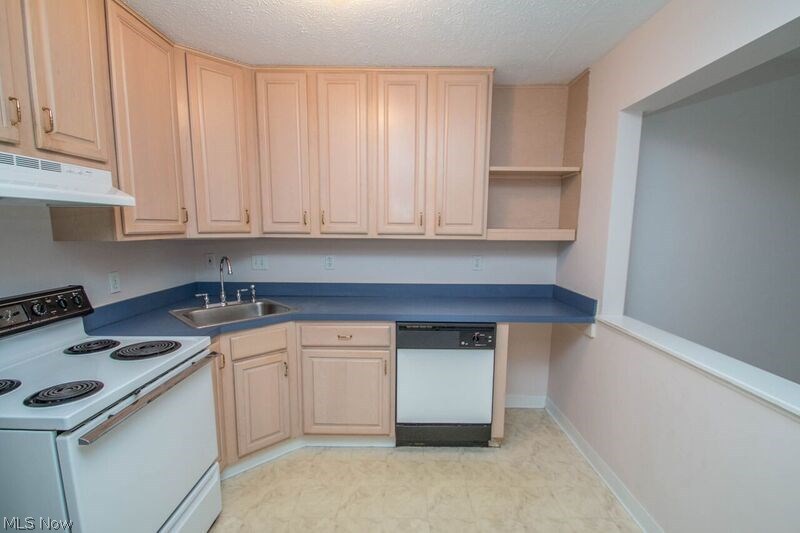 Douglas - Residential