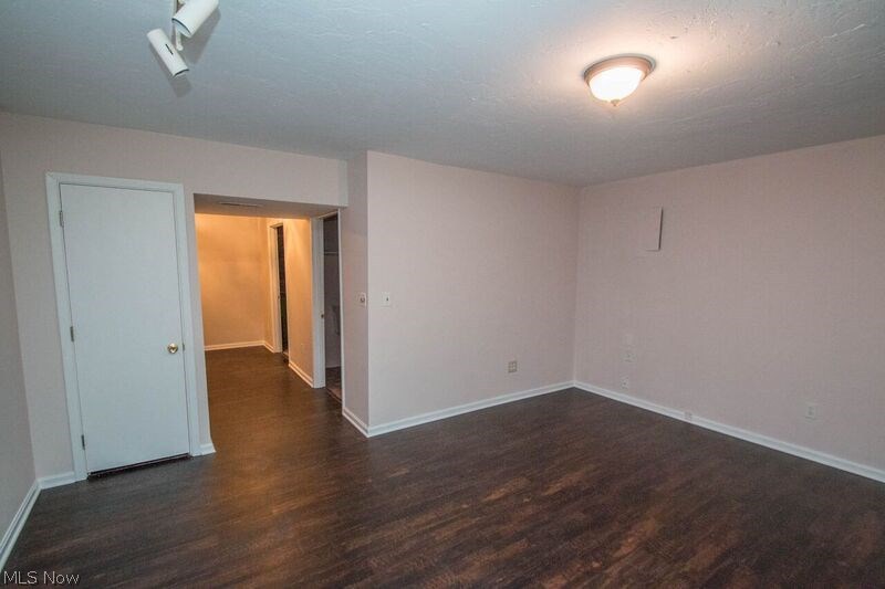 Douglas - Residential