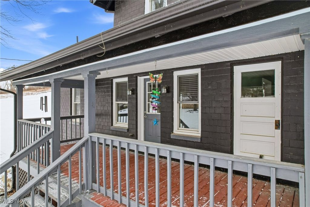 Photo of 1032 Hartwood Road NW, Magnolia, OH 44643 (MLS # 5183789)