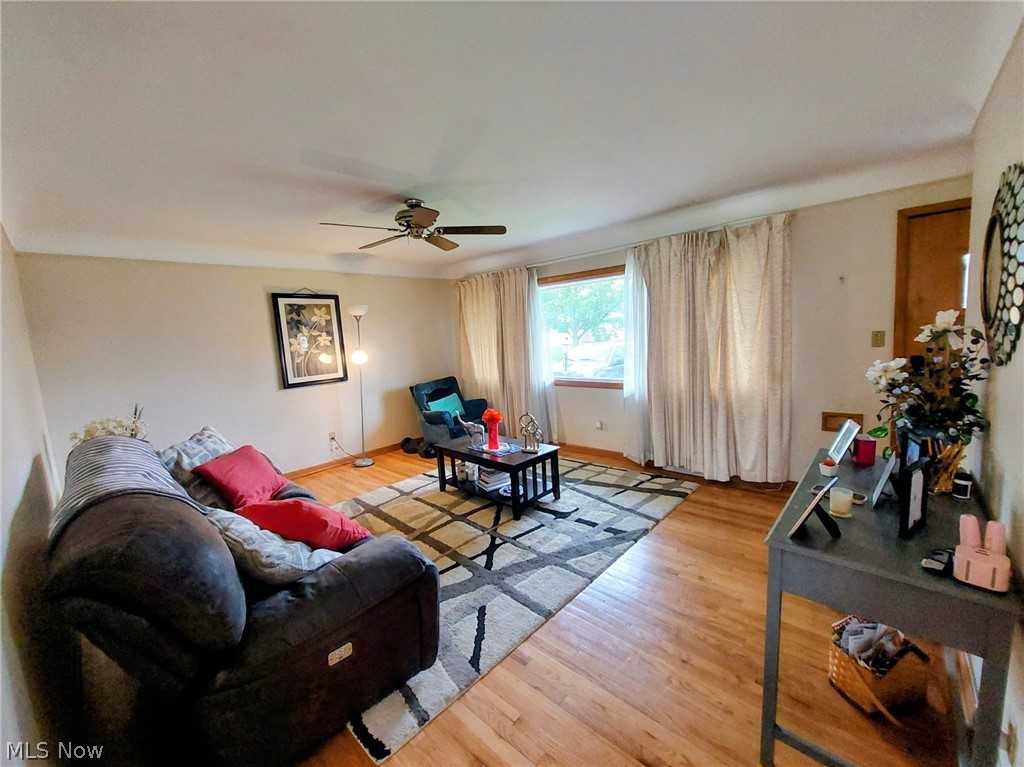 8320 Banner Lane