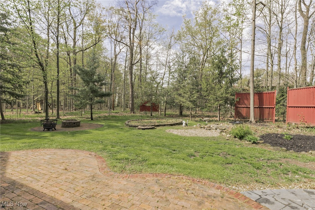 31720 Woodsdale Lane, Solon, Ohio image 37