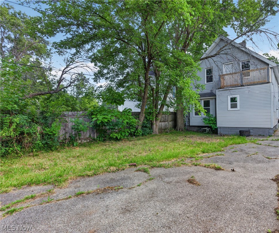 3194 E 132nd Street