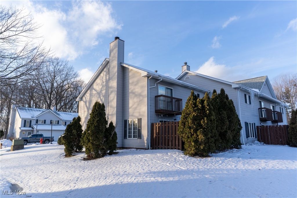 Photo of 6744 Fry Road #4, Middleburg Heights, OH 44130 (MLS # 5183293)