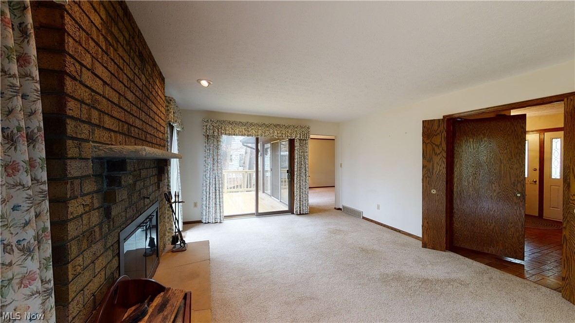Fairlawn Knolls - Residential
