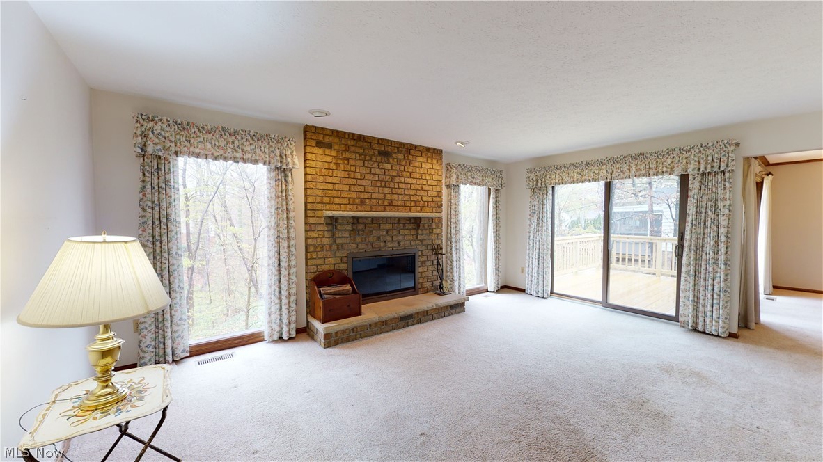 Fairlawn Knolls - Residential