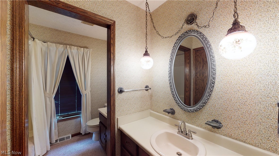 Fairlawn Knolls - Residential