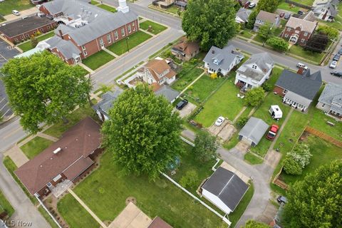 Tiny photo for 2116 Liberty Street, Parkersburg, WV 26101 (MLS # 5210447)