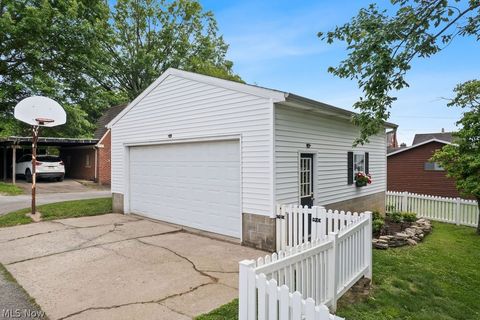 Tiny photo for 2116 Liberty Street, Parkersburg, WV 26101 (MLS # 5210447)