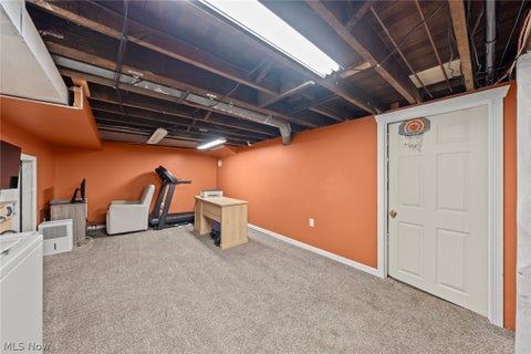 Tiny photo for 814 Thomas Circle NE, Massillon, OH 44646 (MLS # 5255507)