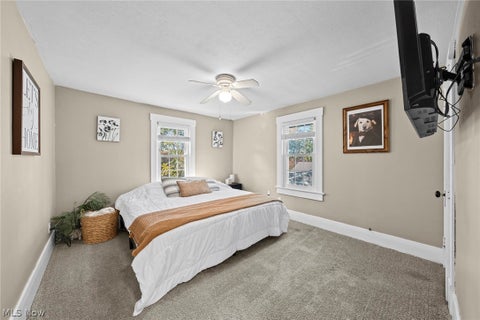 Tiny photo for 814 Thomas Circle NE, Massillon, OH 44646 (MLS # 5255507)