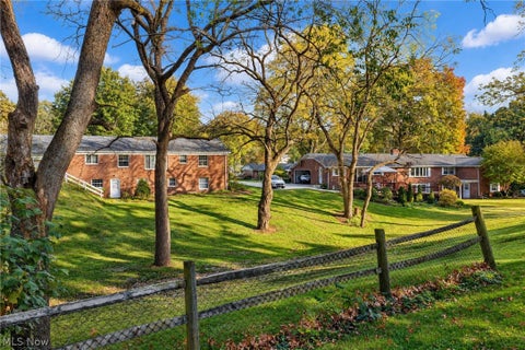 Tiny photo for 814 Thomas Circle NE, Massillon, OH 44646 (MLS # 5255507)