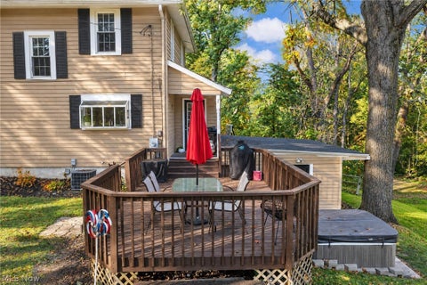 Tiny photo for 814 Thomas Circle NE, Massillon, OH 44646 (MLS # 5255507)