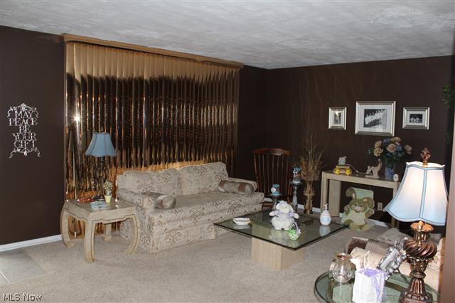 Lincoln Manor Allotment 02 - Residential