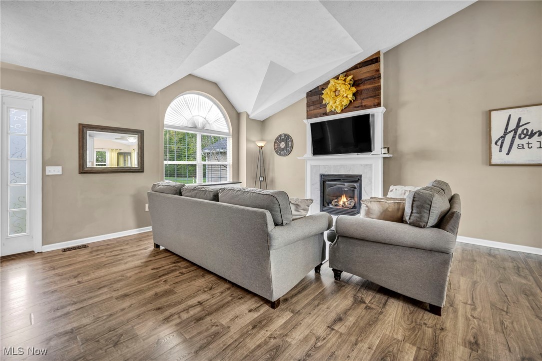 38032 Vista Lake Way, North Ridgeville, Ohio image 17