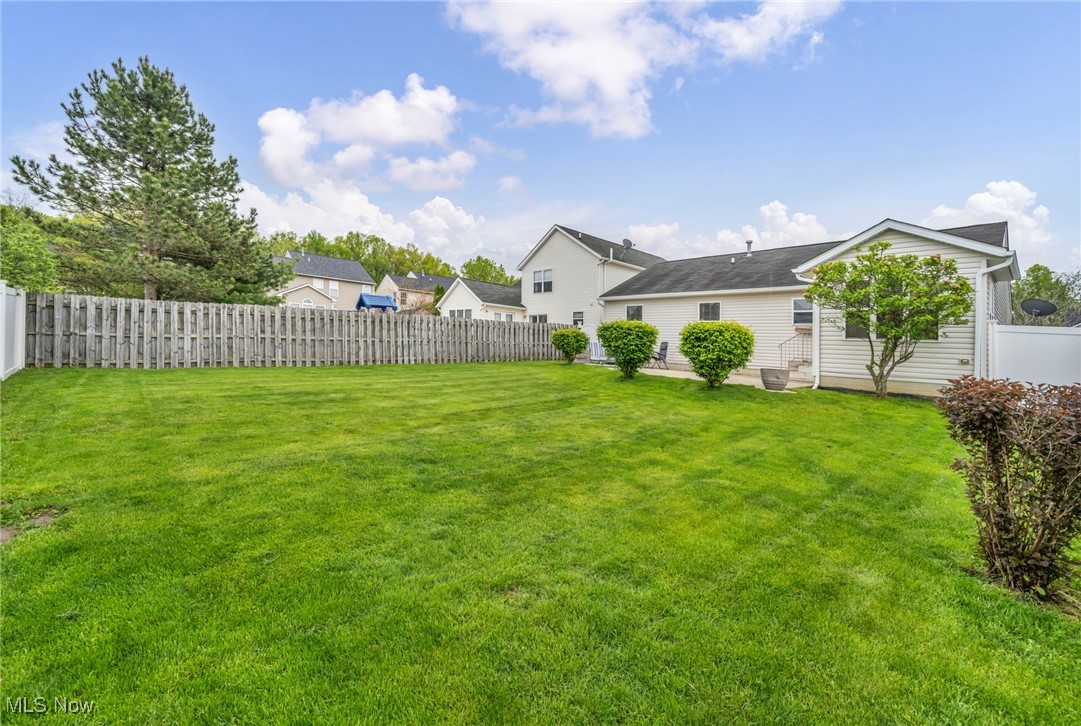 38032 Vista Lake Way, North Ridgeville, Ohio image 6