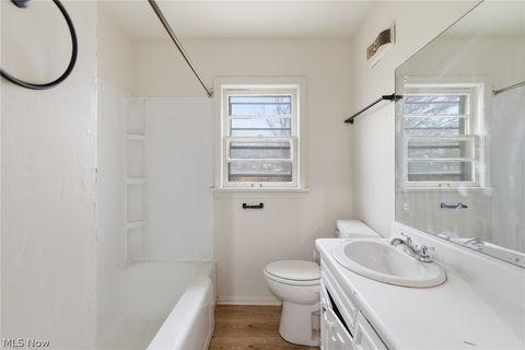 Tiny photo for 516 Burns Street, Mansfield, OH 44903 (MLS # 5190695)