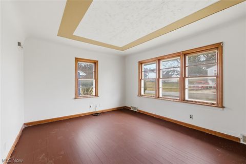 Tiny photo for 516 Burns Street, Mansfield, OH 44903 (MLS # 5190695)