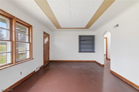 Tiny photo for 516 Burns Street, Mansfield, OH 44903 (MLS # 5190695)