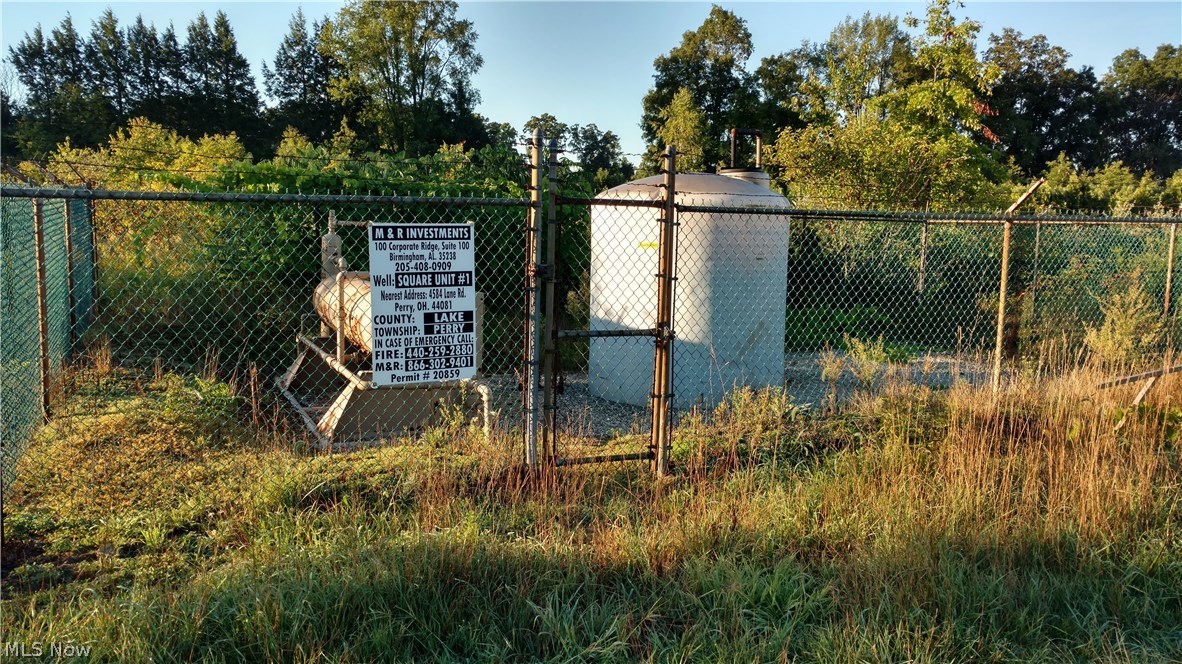 Perry Township - Land